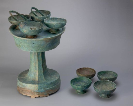 古代巴人有哪些饮食风尚？青铜“小饭桌”里有答案