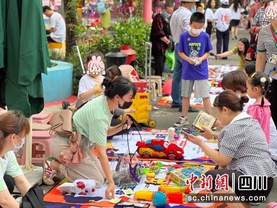关爱孤独症儿童： “置心协力 趣造圆梦儿童集市”活动在蓉举行