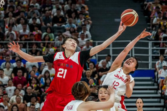 成都大运会｜中国队战胜日本队获得大运会女子篮球金牌
