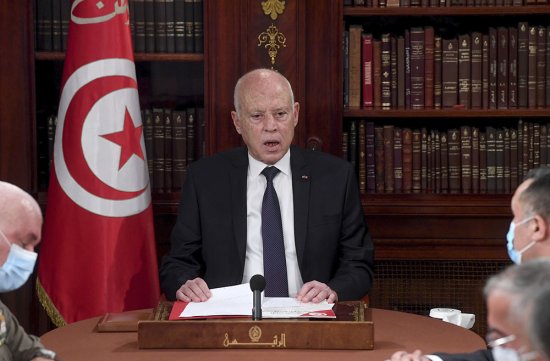 突尼斯总统拒绝危机谈判，称其所做决定“<em>没有回头路</em>”