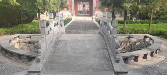河南<em>最著名的</em>文庙 建于明代 入列第8批<em>全国</em>重点文物保护单位！