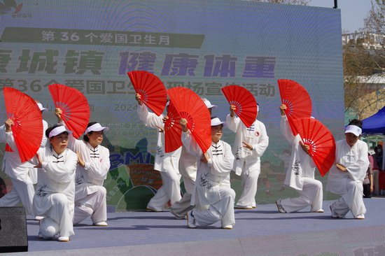 济南市第36个爱国卫生月现场宣传活动在济南高新区启动