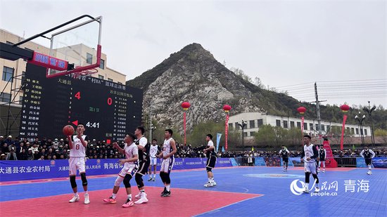 2024年青海“村BA”<em>篮球</em>总决赛在大通县开赛