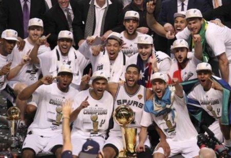 4 年前的今天：马刺复仇<em>热火</em>获得当年 NBA 总冠军