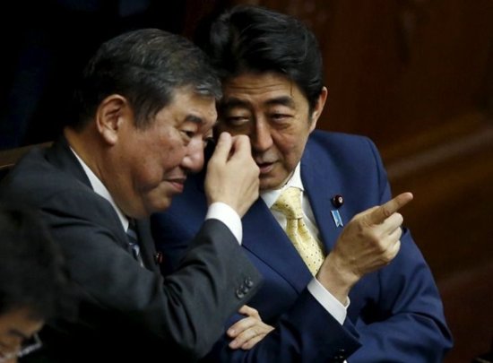 自民党内<em>安倍</em>潜在继任人选不少，<em>谁</em>将<em>接任日本</em>首相？