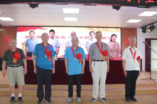 石景山古城街道开展中国共产党成立102周年主题活动