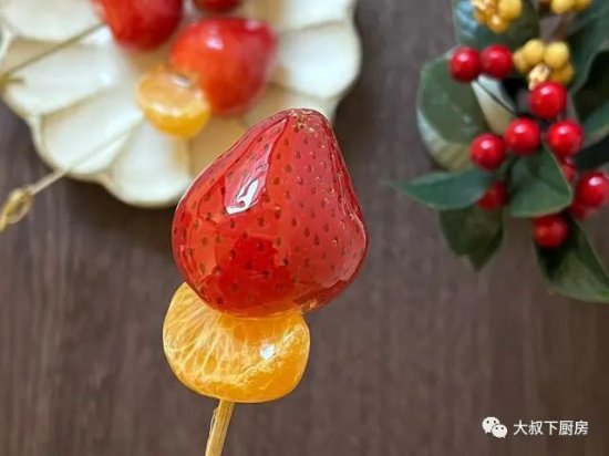 甜甜脆脆的糖壳，加上<em>草莓</em>香气，比橘子浓郁，做法超简单