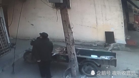 济南：监控下小偷拧断护栏盗电瓶驾车逃走