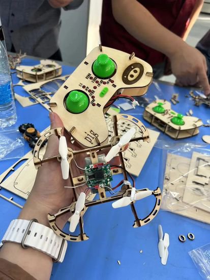 3D打印、机器人、无人机……看普陀区科技辅导员们收获了啥