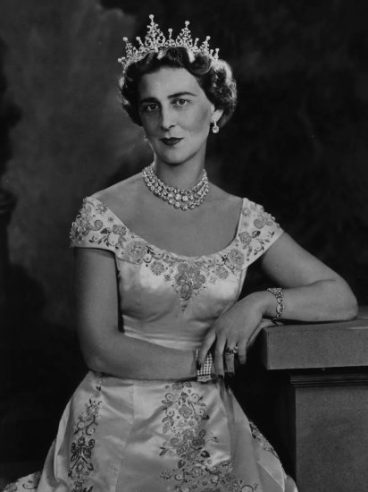 英王室最后一位“真公主”，有生之年却靠变卖<em>珠宝</em>生活？