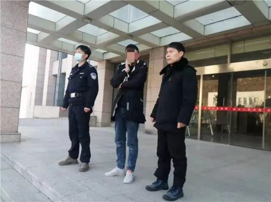 烈山法院春节执行不打烊执行局联合公安实施新年“第一拘”