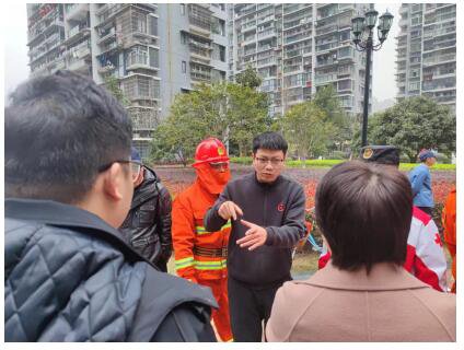 <em>温州瓯海娄桥</em>街道在广华家园开展高层建筑消防演练培训