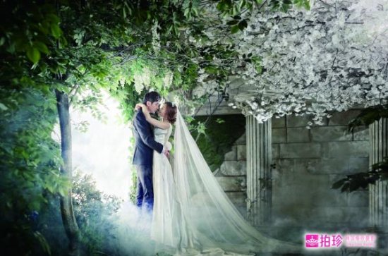 走向韩国的新婚夫妇 新韩流趋势“婚礼旅行”
