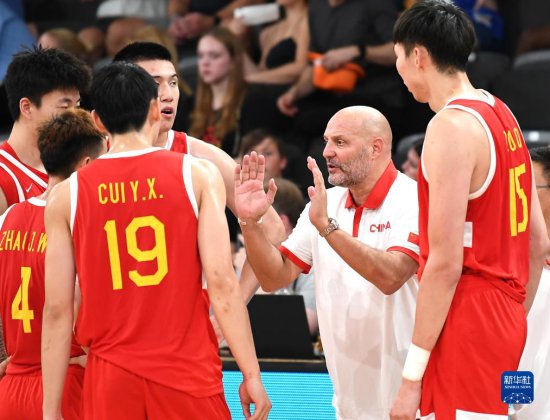 篮球——<em>德国</em>超级杯：中国队胜新西兰队