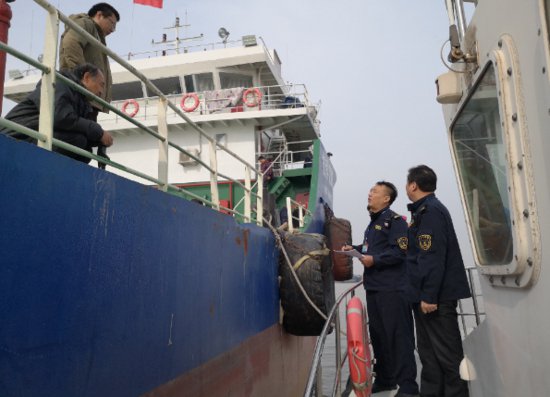 连云港海事部门加强恶劣天气安全防范