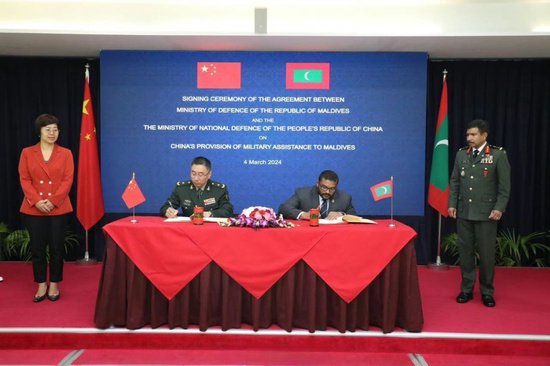 <em>中国与马尔代夫</em>签署军事援助<em>协议</em>，印度很紧张，就是逼其首尾难...