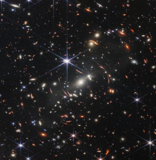宇宙有多大？借助韦伯望远镜拍的照片，或许能窥探一些数据