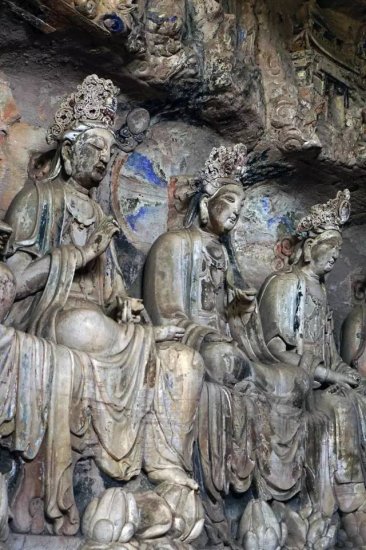 安岳华严洞石刻：人物造像，北宋佛教造像的典范