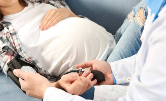 在<em>什么月份</em>生男孩子的机率大？怀孕初期的症状有哪些？