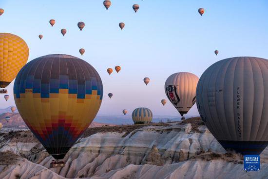 土耳其卡帕多基亚的<em>热气球</em>之旅