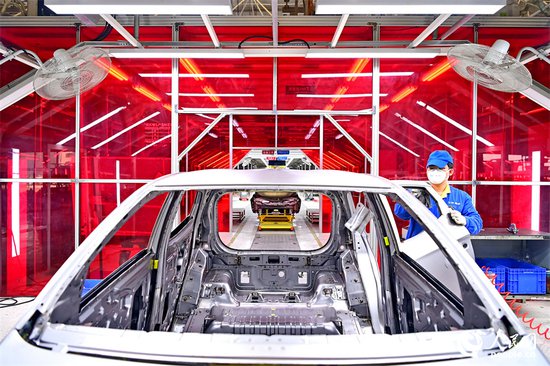 江西南昌：智能化升级助力汽车产业跑出“加速度”
