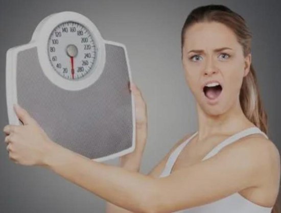 女性到了45岁，<em>体重多少</em>比较合适？对比一下，也许你不需要减肥