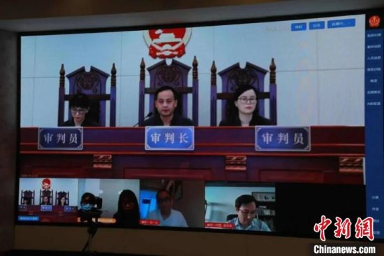 两名研究生开发<em>手游</em>模拟器被起诉 法院二审维护其著作权
