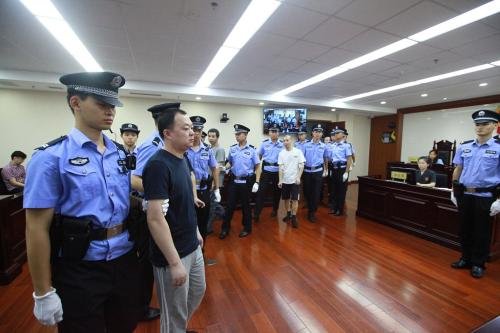北京最大规模研究生考试作弊案：6名组织作弊者获刑