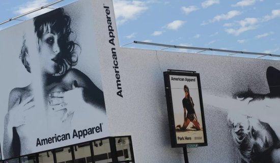 AA美国<em>服饰</em>破产后的品牌重塑：更少的性感广告、更少的美国制造