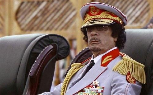执政利比亚42年，有着"<em>万王之王</em>"绰号的卡扎菲，究竟是怎样的人...