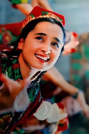 新疆经典电影回顾——“关注寻常百姓家”的21世纪新的十年