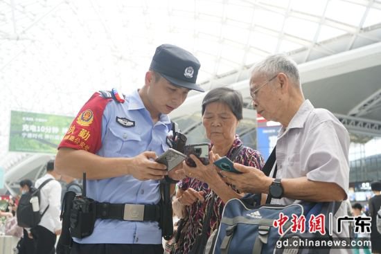 广州铁路警方全面启动小长假安保方案