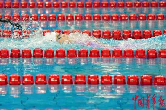 老将叶诗文最后<em>5米</em>反超！中国队包揽女子200米个人混合泳冠亚军