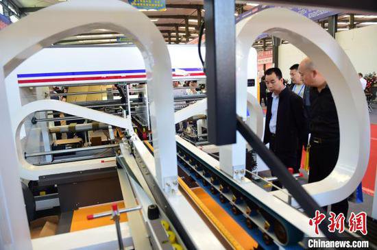 第十四届中国·东光国际纸箱包装机械博览会开幕