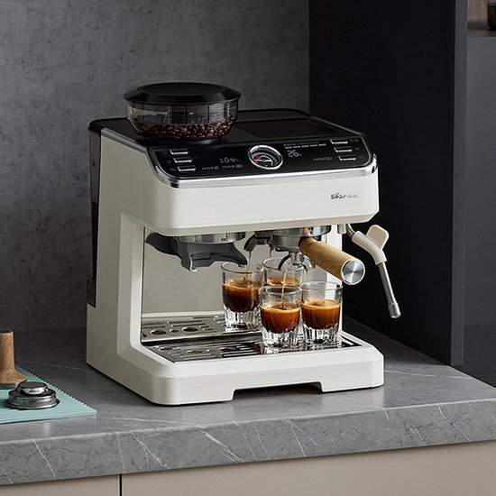 小熊电器研磨一体<em>咖啡</em>机，新手也能做出好<em>咖啡</em>