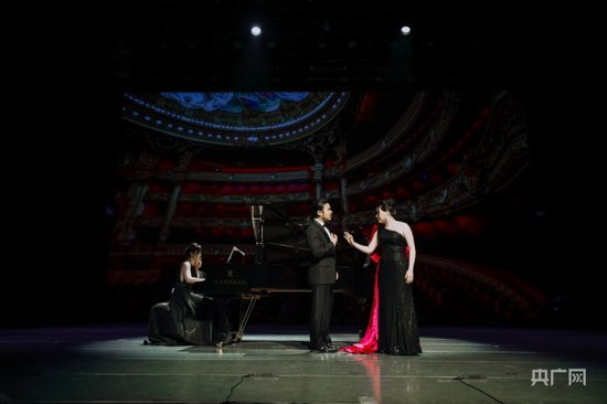 “跨越时空 美声之巅”经典歌剧声乐作品音乐会在青浦上演