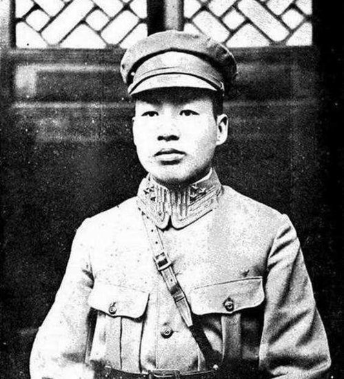 解放战争：1949年12月，四川<em>大军阀</em>刘文辉与邓锡侯为何起义？