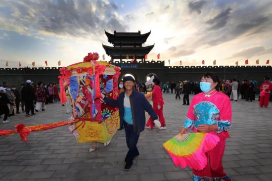 “感悟中华文化，享受美好旅程”中国旅游日金昌之行启程！