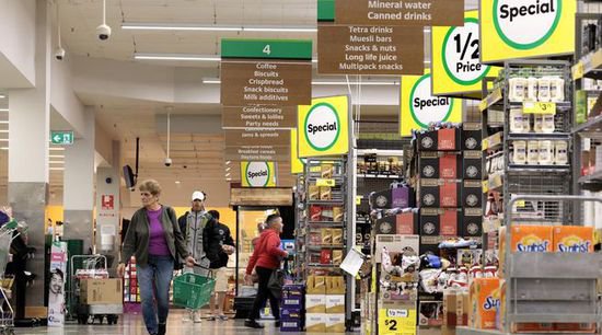 不好！<em>澳洲找工作</em>难度大幅增加，这两个超市被罚数十亿，二月新...