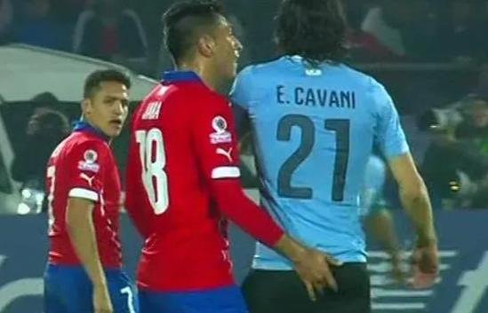 <em>智利球员</em>哈拉：国际赛场做出龌龊小动作，俱乐部的脸都被他丢光...