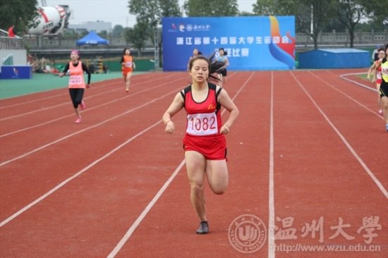 迎风奔跑，展示自我——甲、乙组女子400米预赛顺利结束