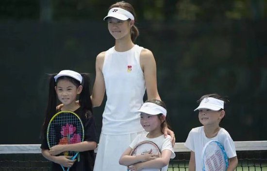 中国网球青苗计划升级推出集训营