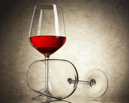 情感测试：三种红酒杯，你最喜欢哪一种？<em>测</em>你在<em>财运</em>上的运气？