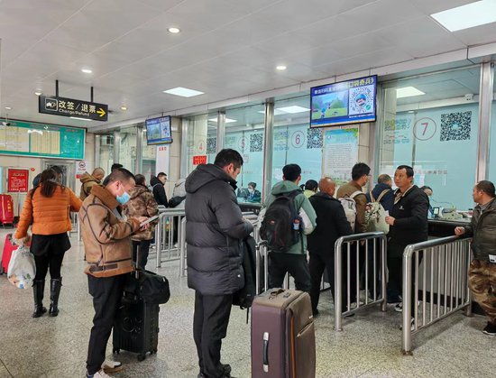 有出行需求的旅客请注意，郑州各<em>汽车站</em>部分班线恢复运营！