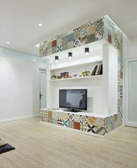 119平现代风白色系温馨的家，白色马赛克瓷砖点缀整个卫生间