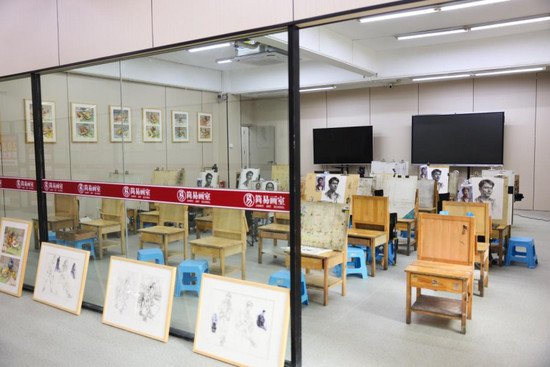 简易画室凭什么能在福州<em>美术</em>艺考集训机构中脱颖而出？