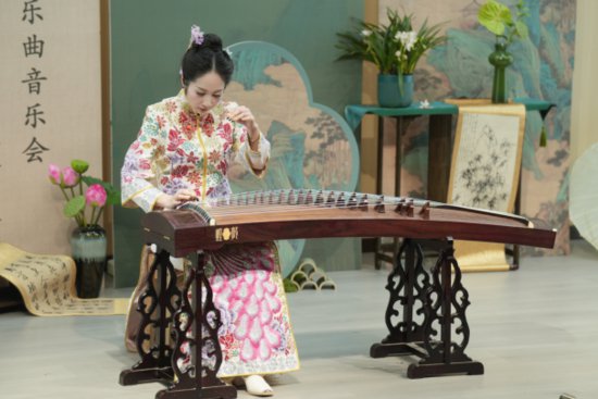 传统乐曲是中国<em>古筝</em>艺术的瑰宝