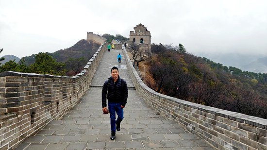 十年•我与中国丨<em>秘鲁</em>青年卡洛斯：在中国的生活让人惊喜