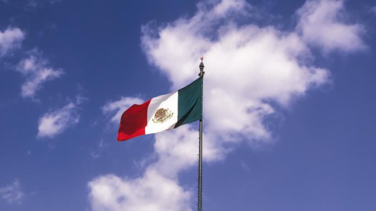墨西哥爆发大<em>规模</em>抗议，反对有争议的选举机构改革