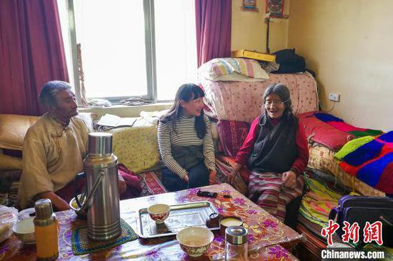 （两会访谈）专访白玛措：我如何在西藏<em>从事</em>田野调查